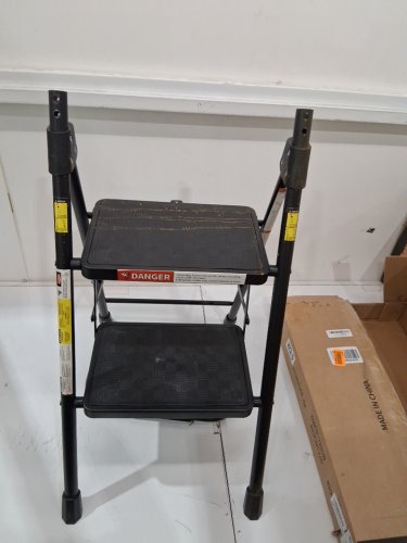 hbtower 2-step lightweight anti-slip portable step ladder - black image 3