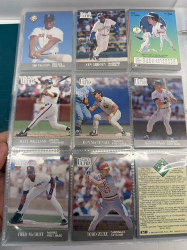 500 APPROX ASSSTD 1991 FLEER BASEBALL MLB CARDS image 10