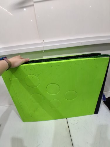 26PC Indoor Golf 2-Player PONG Putting Green Mat With Putters, CARRY BAG, clubs AND Balls - 10FT - Green (MODEL: XG 2005-G1) image 6