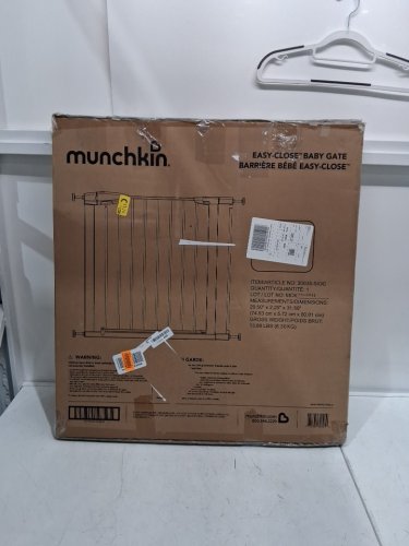 MUNCHKIN EASY CLOSE SAFETY GATE - 35" - WHITE - (MODEL:MK0002-012 REV 5 ) image 2