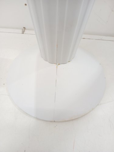 ONVEOKE Modern Patio Side Table - 23" - White image 4
