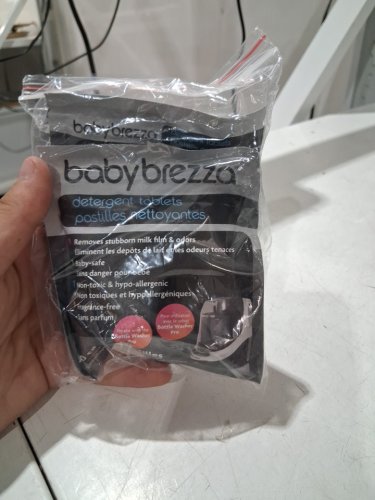 BabyBrezza Bottle Washer Pro 3-in-1 washer/sterilizer/dryer - holds 4 bottles - black/white (model: BRZ0103) image 4