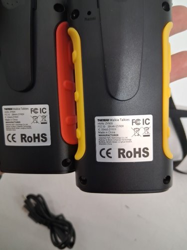 TOKWAK RECHAGEABLE LONG RANGE WALKIE TALKIES WITH SOS & FLASHLIGHT - YELLOW / RED (MODEL: image 8