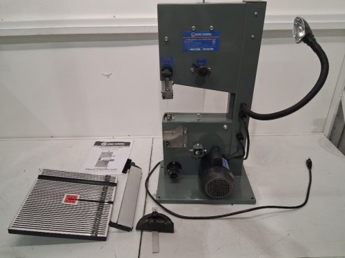 King Canada Wood Bandsaw with light & Laser - 9" - grey (model: KC-902C) image 3