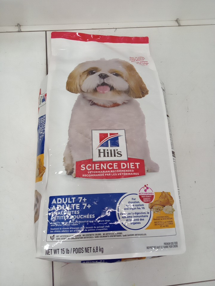 Hill's Science Diet Senior 7+ Small Bites Chicken Meal - 6.8kg image 2
