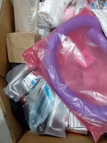 assorted MIXED item MYSTERY PALLET - VARIOUS PRODUCTS - aprox 300+ - (pallet #30) image 7