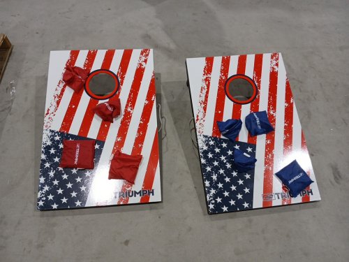 triumph sports premium cornhole sets with 8 bean bags - 35" x 24" x 2" (model: 35-7266-3) image 3