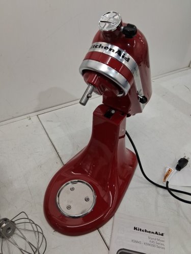 KitchenAid Artisan Series Tilt-Head Stand Mixer- 5QT - Empire Red - (model: KSM150FBER) image 8