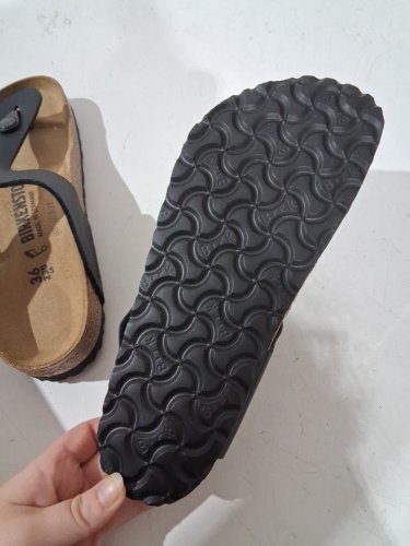 women's Birkenstock Gizeh Birko-Flor slip on Sandal - men's: 3 / women's: 5 - brown/black (STYLE:1749018) image 3