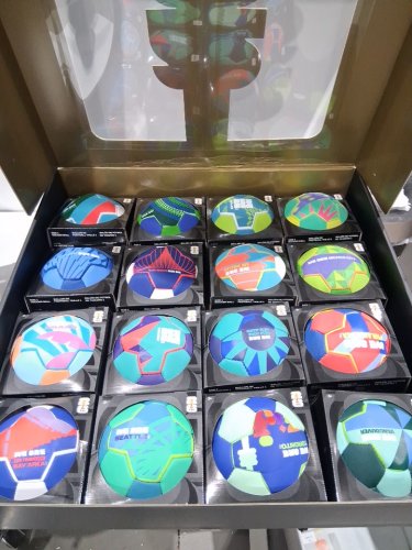 16pc fifa world cup 2026 host cities soccer ball set in display box - size 1(mini) - assorted (model: 1872202) image 3