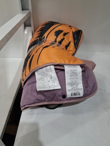 Below Zero 2-in-1 Wearable Hooded Outdoor Blanket - 54" × 76" - purple/orange (Model: 1896292) image 3