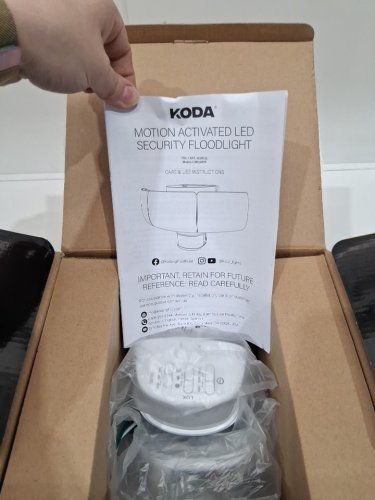 KODA MOTION-ACTIVATED LED SECURITY FLOOD LIGHT - 4800LM - WHITE (MODEL: 1938035/LM030878) image 4