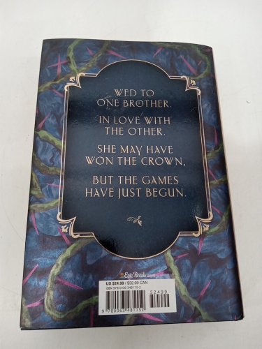 (Hardcover) The Thorn Queen: Deluxe Edition (Book #2) by Sasha Peyton Smith image 3