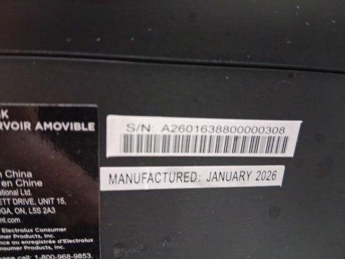 Frigidaire Gallery 38 lbs. Countertop Nugget Ice Maker-easy crush ice-Black (model: efic264-black/fgic264-black) image 13