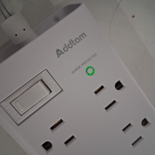 ADDTAM POWER STRIP SURGE PROTECTOR EXTENSION CORD WITH 6 OUTLETS AND 4 USB PORTS (2USB C) FLAT PLUG - 10FT - WHITE - (MODEL:AD5006C2L) image 4