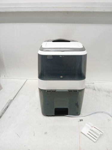 BABYBREZZA BOTTLE WASHER PRO 3-IN-1 WASHER/STERILIZER/DRYER - HOLDS 4 BOTTLES - BLACK/WHITE (MODEL: BRZ0103) image 7