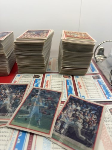 APPRX 500+ 1986 SPORTFLICS BASEBALL CARDS (LOTS OF BIG NAMES) image 12