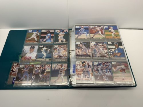 500 APPROX ASSSTD 1991 FLEER BASEBALL MLB CARDS image 2