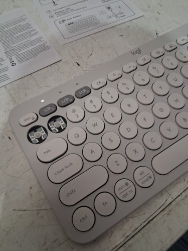 Logitech Pebble Keys 2 K380s, Multi-Device Bluetooth Wireless Keyboard with Customizable Shortcuts, Slim and Portable, Easy-Switch for Windows, macOS, iPadOS, Android, Chrome OS - Tonal white image 5