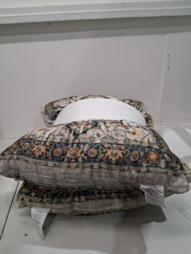2PK wash luxe Town & Country Living Decorative Pillows - 22" x 22" - multi-colour (Model: 1901552) image 3