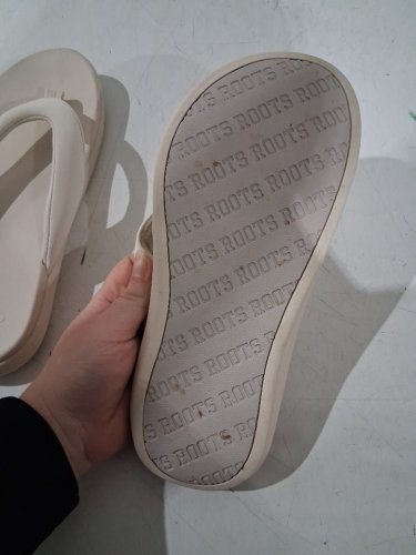 Women’s Roots Flip Flops - 6 - Cream (Model: 1956666) image 3