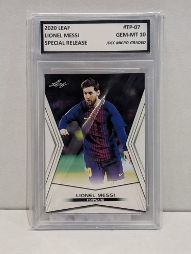 LIONEL MESSI SPECIAL RELEASE FIFA CARD - JDCC GEM MINT 10 - 2002 LEAF #TP-07 image 2