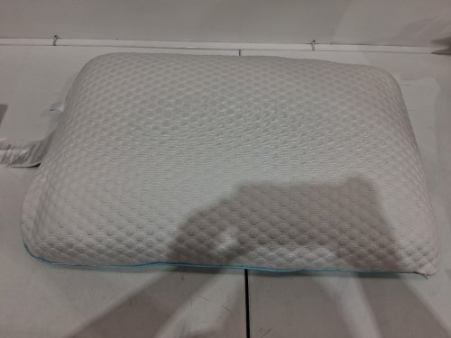 MARTHA STEWART MEMORY FOAM COOLING PILLOW - QUEEN (18" X 28") (MODEL: 1392500) image 3