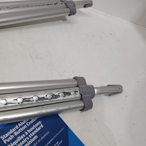 medline guardian standard aluminum adjustable crutches - 5.2FT to 5.10FT - aluminum (model: mdsv80535) image 3