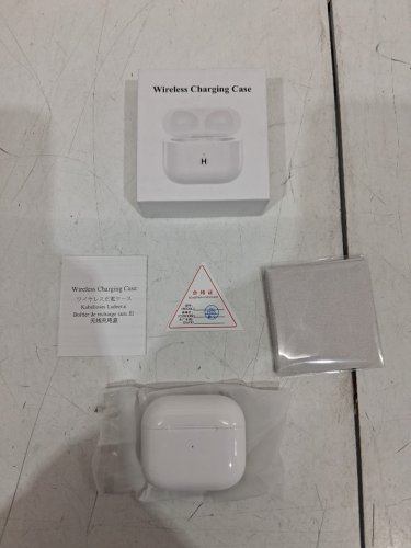 AirPods Pro and and Pro 2 Generation Replacement Charging Case - white image 2