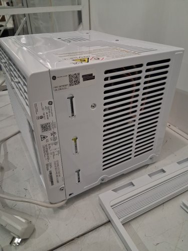 ge Electronic Window Air Conditioner - 6000btu - up to 250sq.ft - 16.4" x 13.4" x 12.6" - white (model: AWCS06BWFC) image 5