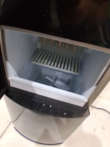 KFJZGZZ 2 in 1 Water Dispenser with Built-in ice Machine - 12.4" x 14" x 40.2" - Black (Model: home) image 9