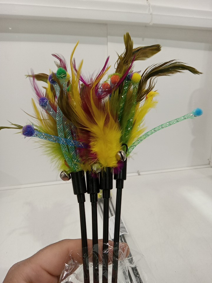 4PK Feather Cat Teaser Toy with Bell Tassels - 24" - MULTICOLOUR image 4