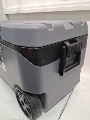 igloo maxcold latitude roller cooler - 90QT - grey (model : 1872190) image 17