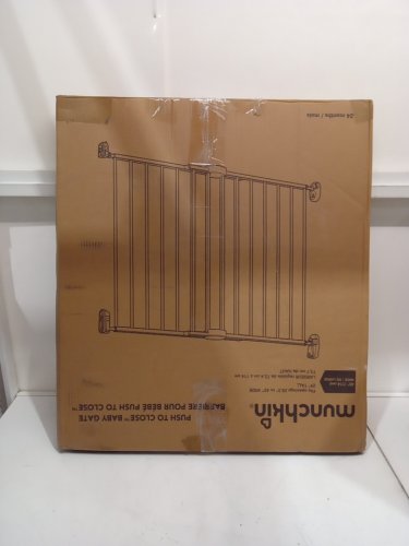 MUNCHKIN PUSH TO CLOSE BABY GATE FOR STAIRS WITH HARDWARE - fits up to 45" wide - BLACK (MODEL: 46777001-SIOC/mk0001 rev4) image 2