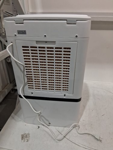 PORTABLE EVAPORATIVE AIR CONDITIONER WITH REMOTE & 4 ICE PACKS - 4GAL - UP TO 250SQ.FT - 3 SPEEDS - WHITE (MODEL: YYLF) image 9