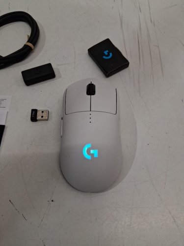 Logitech G PRO 2 Lightspeed Wireless ambidextrous left/right handed Gaming Mouse - 44K DPI Sensor - white - (model: 910-007290/mr0110) image 4
