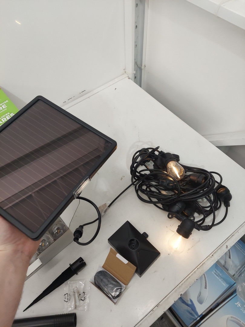 Sunforce Solar power 15-Light WEATHER RESISTANT led String Light set - 35ft (model: 1600334) image 4
