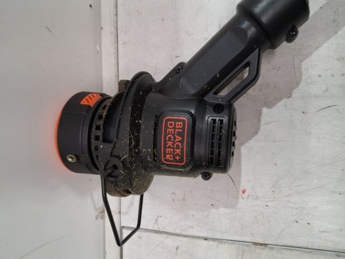 *tool only* BLACK+DECKER STRING TRIMMER/EDGER - 10" - BLACK/ORANGE (MODEL: LST201-ca) image 6