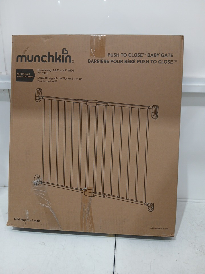 MUNCHKIN PUSH TO CLOSE EXTENDING SAFETY GATE for stairs with hardware - fits upto 45" - BLACK (MODEL: MK0001-REV4) image 2