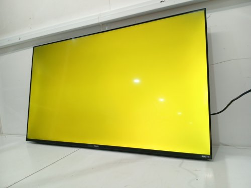 Philips 4K UHD QLED Roku Smart TV - 50" (Model: 50PQL7676) image 14