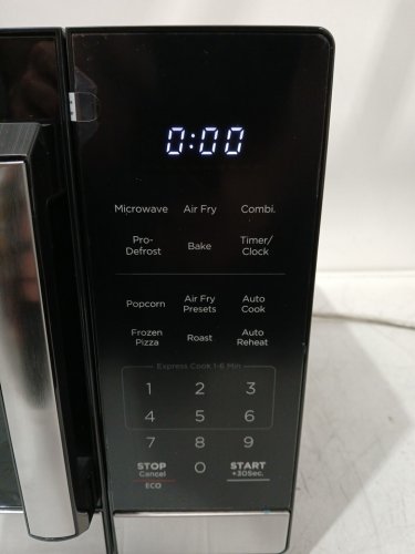 BLACK+DECKER 5-in-1 Microwave Oven with Air Fry, Bake, Roast and Convection Cooking - 0.9CU.FT - BLACK/SILVER (MODEL: ES9P032NA-CA) image 6