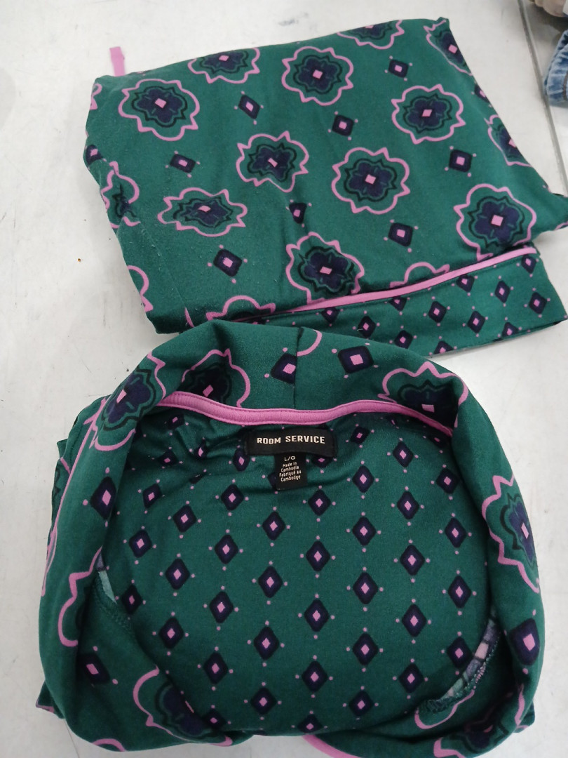 2pc women's room service soft touch button up pajama set - large - green/pink (style: 1932322) image 2