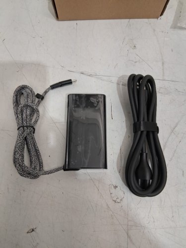 FAST CHARGING UNIVERSAL USB-C AC ADAPTER - 65W - BLACK image 3