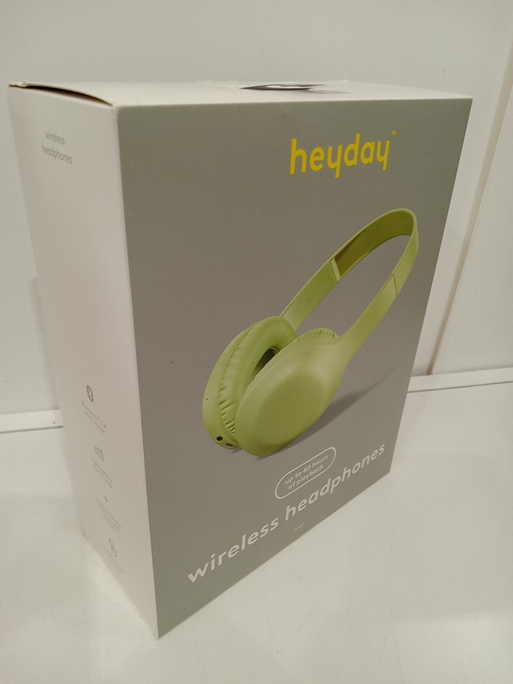 Heyday Bluetooth Wireless Over-Ear Headphones with 3.5mm aux cord - Lime Green image 2