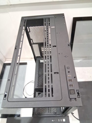 Montech Sky Two, Dual Tempered Glass, ATX Gaming Mid Tower Computer Case - BLACK image 5