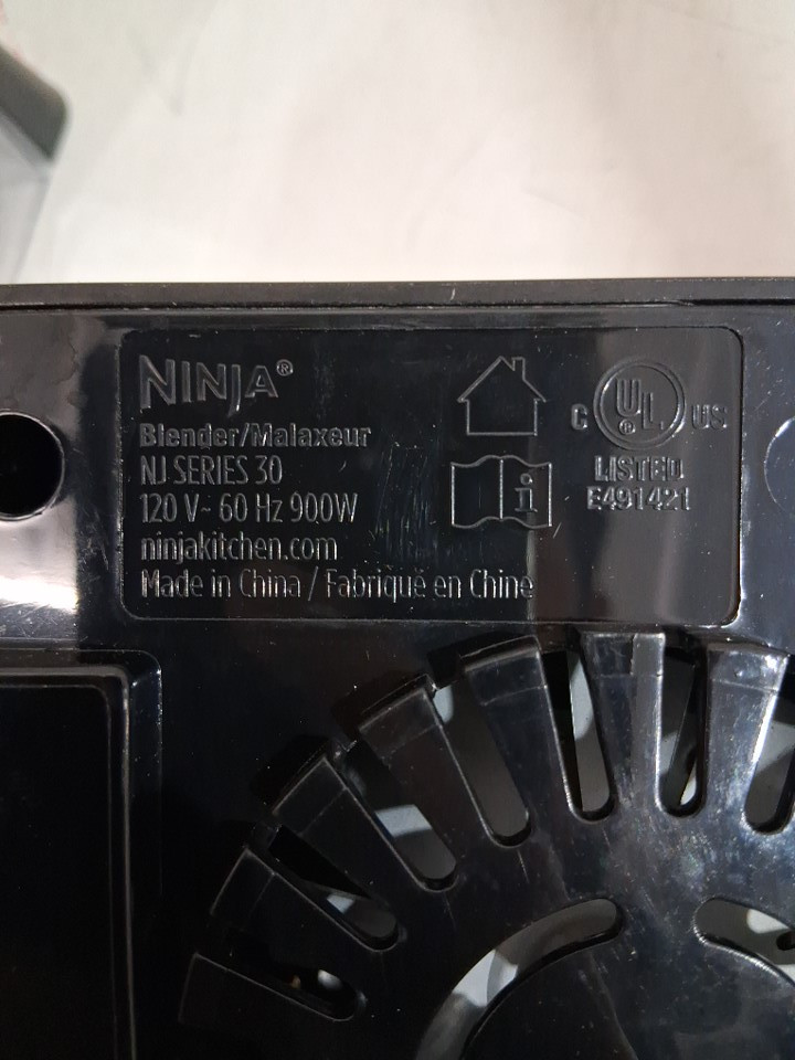NINJA PROFESSIONAL BLENDER - BLACK/SILVER (MODEL: NC600CCO) image 7