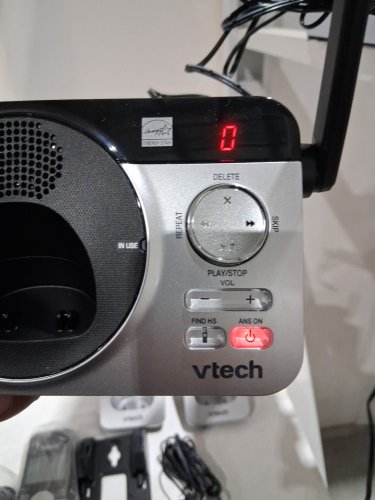 6PC VTECH HANDSET CORDLESS PHONE SYSTEM WITH CALLER ID/CALL WAITING - BLACK AND SILVER (MODEL: CS5229-3) image 4