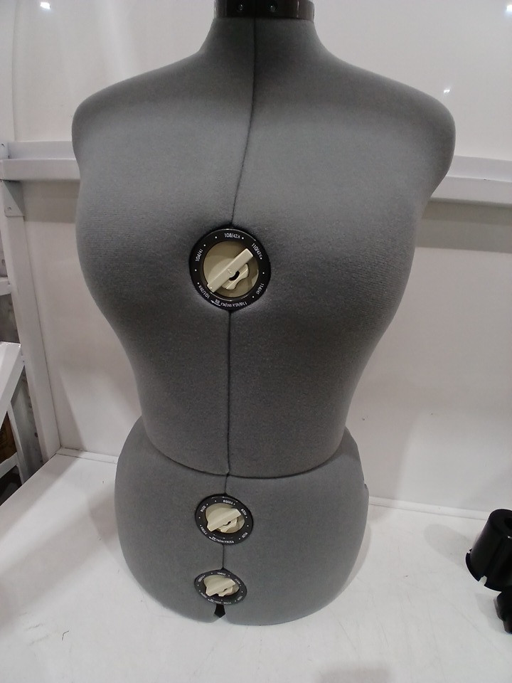singer Pinnable Mannequin Body Torso with 360 Degree Hem Guide- medium/large - grey (model: df151ml-gr) image 8