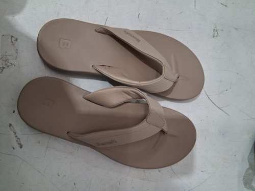 women's bench comfort flip flops - size 7- tan (style : 5220010) image 4
