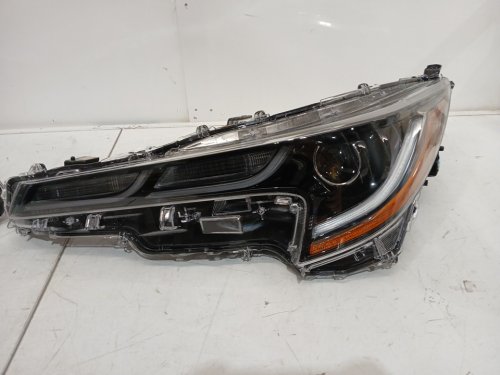 2pc US built LED projector headlights - low beam LED, High beam LED, Signal LED for toyota corolla L/LE models 2020-2021 - SE style black image 3